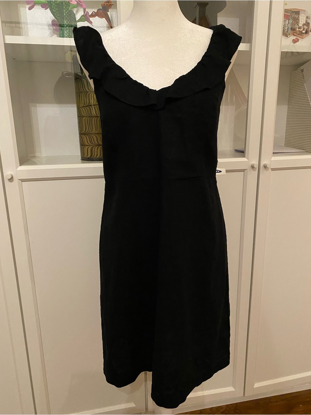 Old Navy Womens Black Linen Blend Ruffle V-Neck Smocked Mini Dress Small NWT